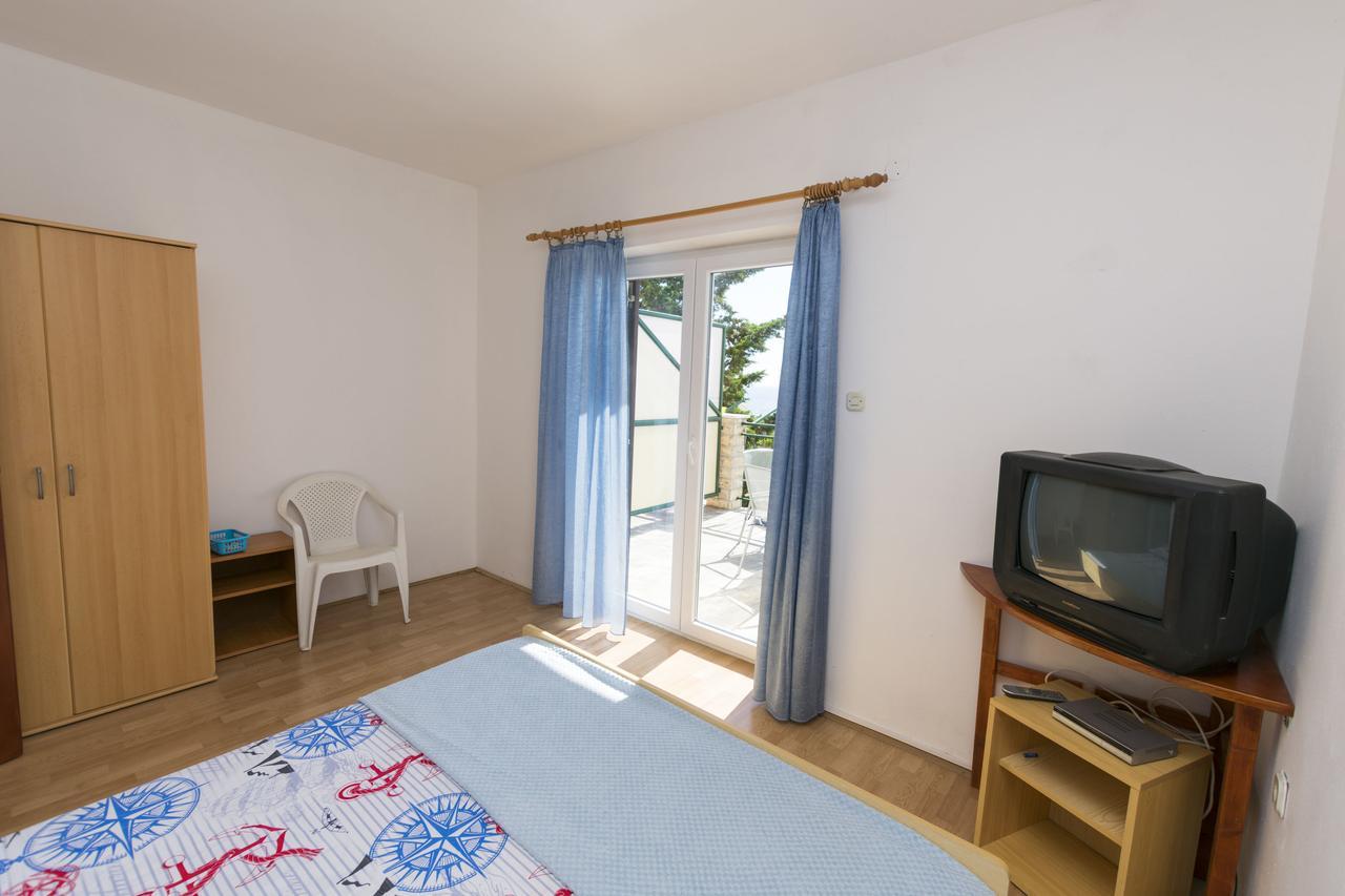 Apartments Ksenija Primošten Eksteriør bilde